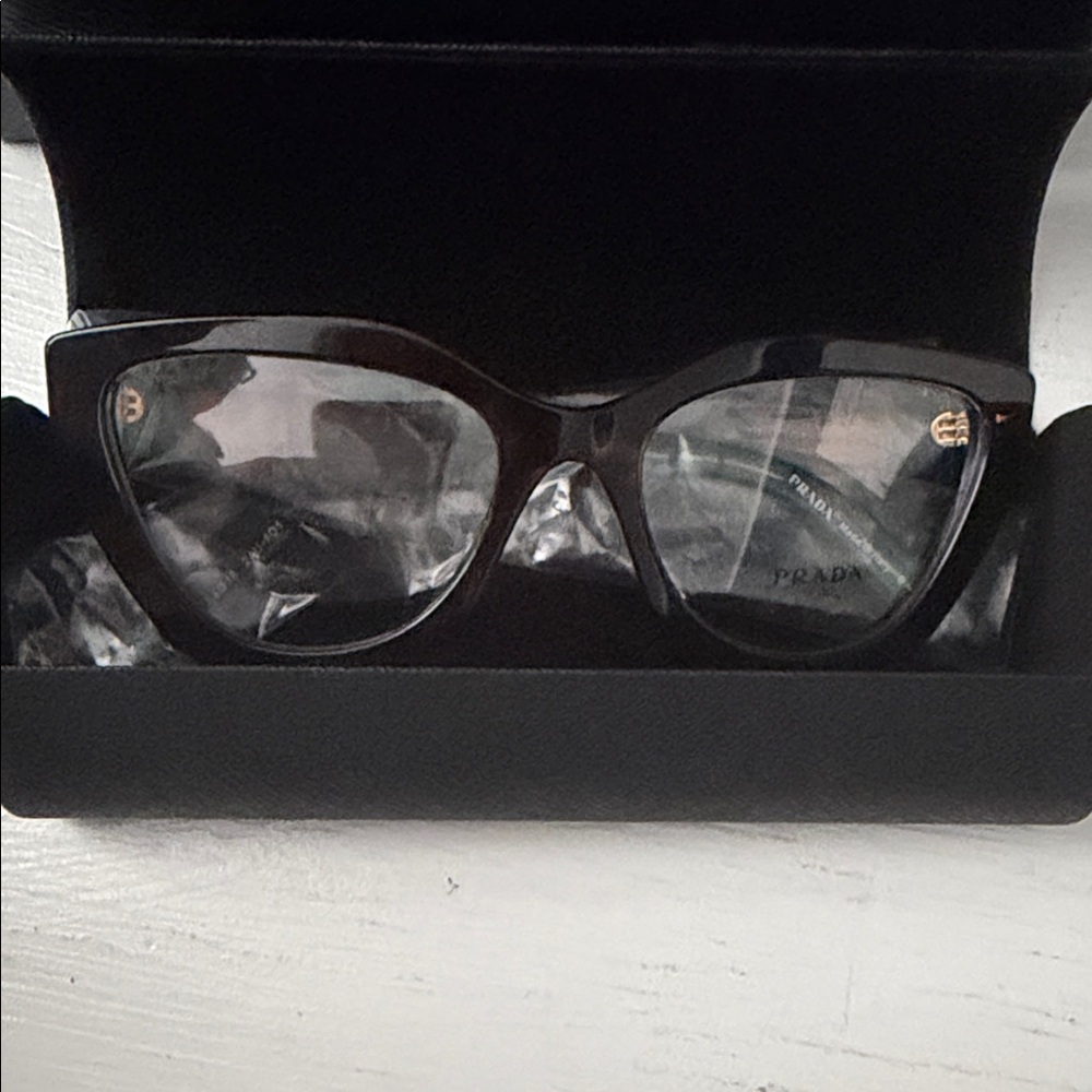 NEW Prada Women's Tortoise Shell Glasses - Picture 4 of 4